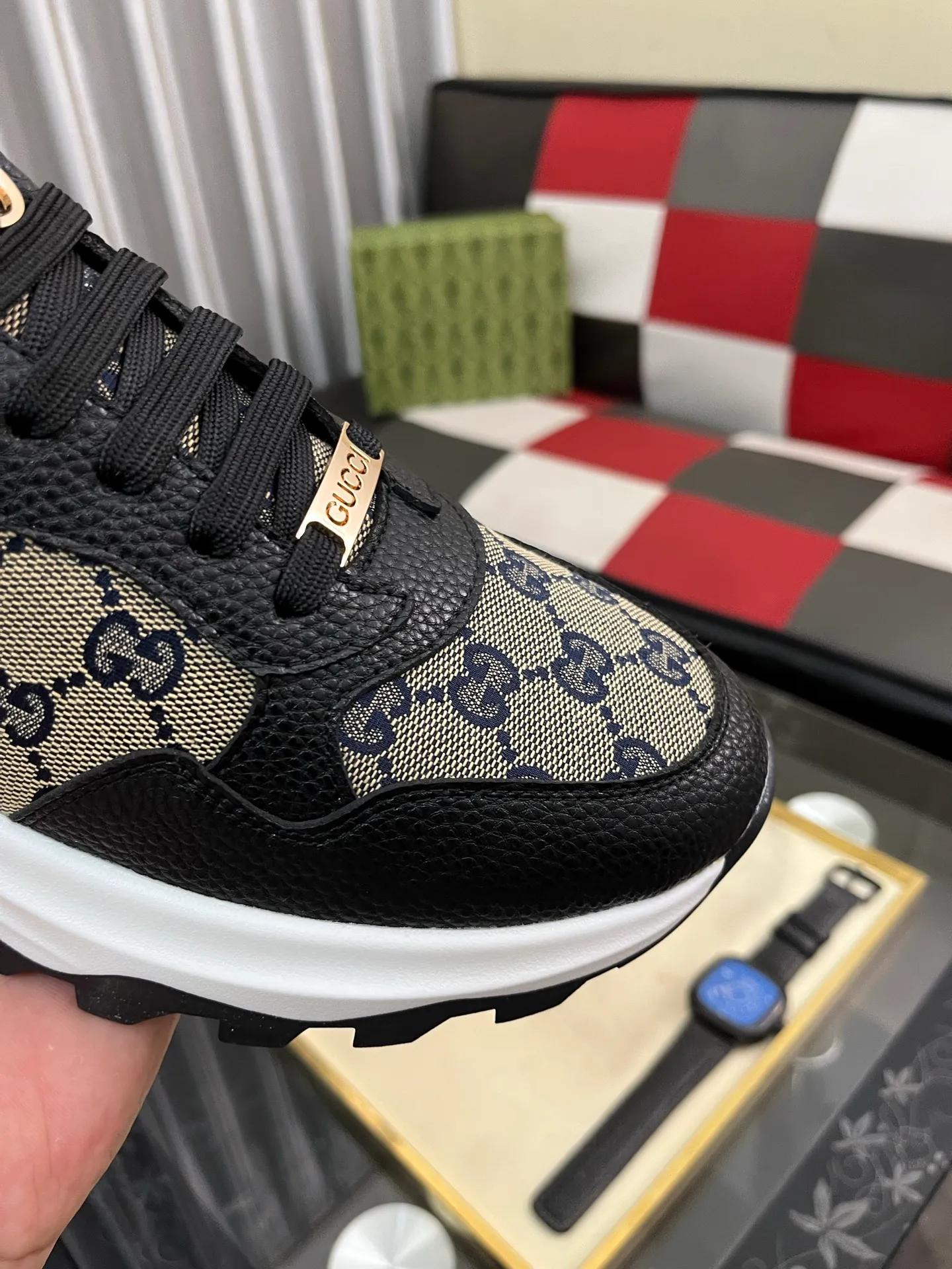 Men's shoes 💰458⌚️⌚️ Gucci •Gucci original quality. ~ Unique modern style sneakers. 🏃A must-have casual shoe for trendy men😍😍 Original brand imported from Italy, imported original leather, sheep lining (refuses to discolor and grind feet) Sole: Original sole provided by the original factory, French lazy style design ⚠️Fit to the feet, original quality attached, super comfortable original sole, code number: 38-444️⃣Colors available